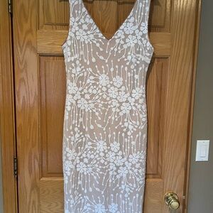 Elegant White Floral Lace Dress